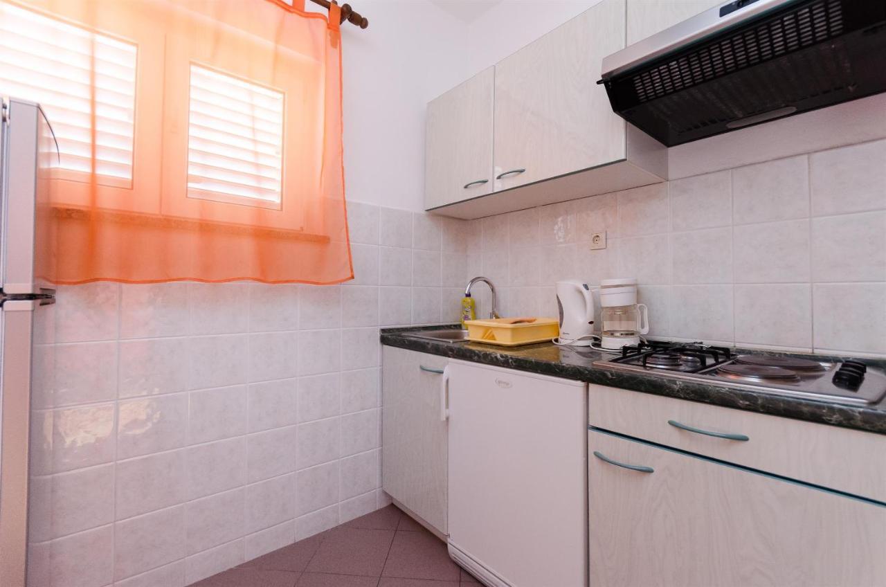 Apartments Mirjana B 洛帕 外观 照片